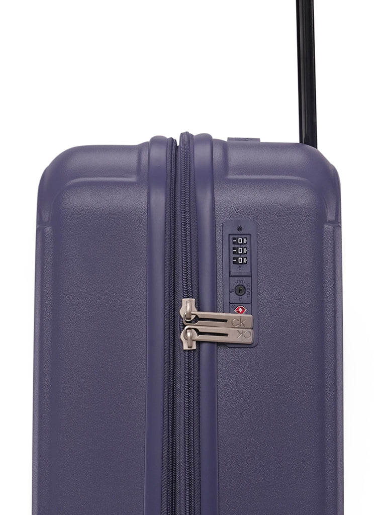 Calvin Klein Bleeker Street Night Shadow Blue Hard 20" Cabin Luggage