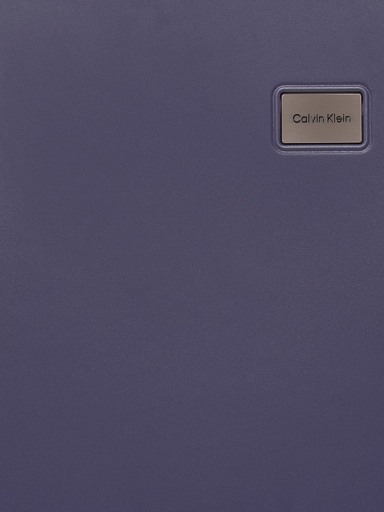 Calvin Klein Bleeker Street Night Shadow Blue Hard 24" Medium Luggage