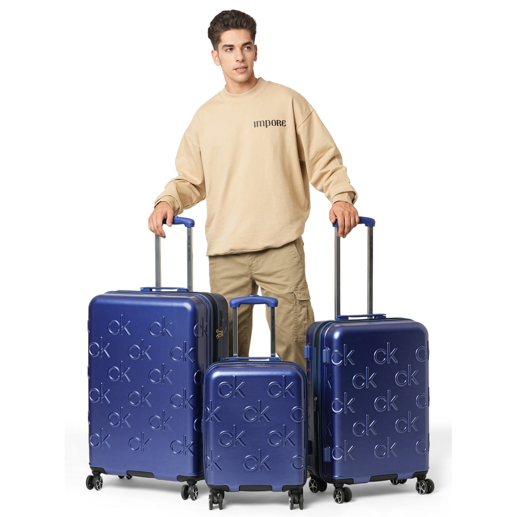 Calvin Klein INSIGNIA Range True Navy Hard 24" Medium Luggage