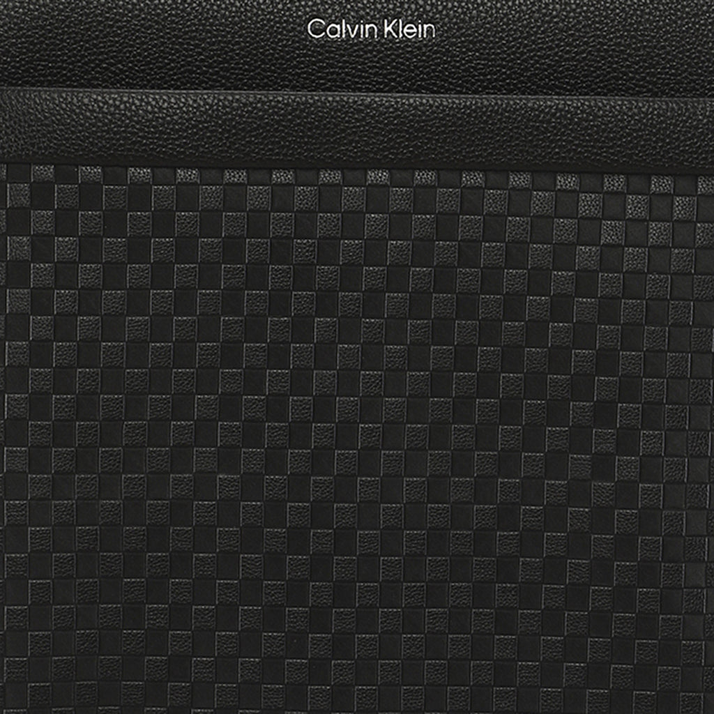 Calvin Klein CHECKI- IN Range Black Soft 20" Cabin Luggage