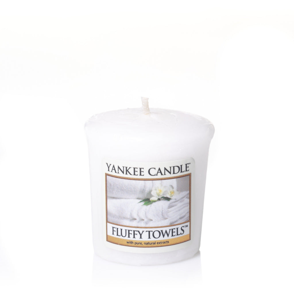 Yankee Candle Original Votive Scented Candle - Fluffy Towels