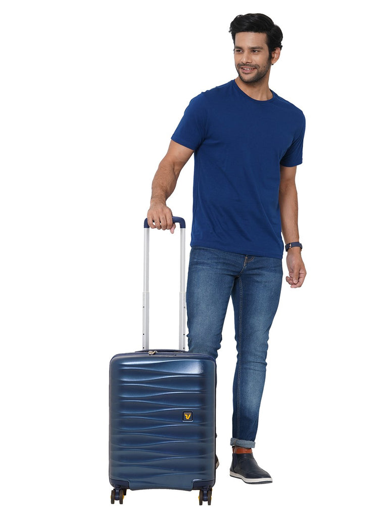 Roncato Blue Notte Color Cabin Size Hard Body 21" Luggage For Men And Women
