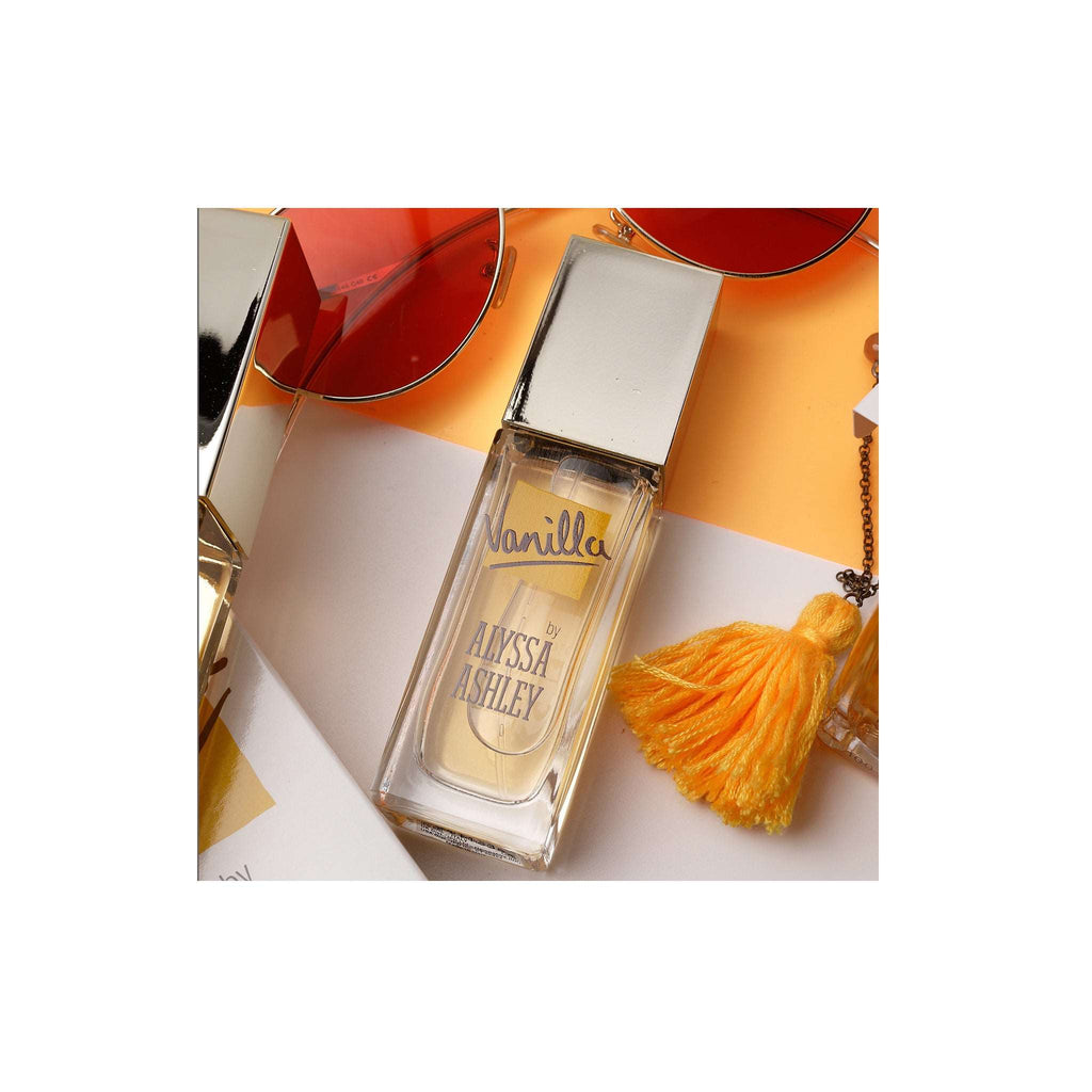 Parfum Alyssa Ashley Vanilla Fragrantica VANILLA Eau De Toilette