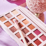 essence Blooming Wings Eyeshadow Palette 01