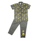 CASA DE NEENEE Giraffe Charcoal  Grey Cotton Notched Half sleeves  Pyjama Set, 1-2 Yrs