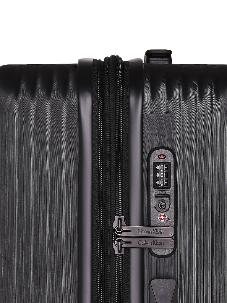 Calvin Klein The Standard Hs Hard Cabin Black Luggage Trolley
